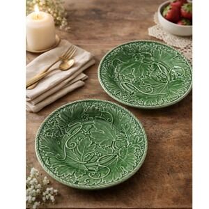 Bordallo Portugal Majolica Ivy Leaf Gen Salad Plates 8" Set of 2